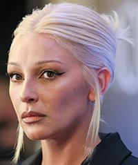 Ивлеева попросила дать ей второй шанс после «голой вечеринки»