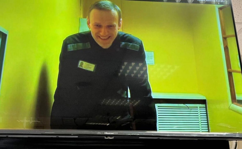 Из приговора Навальному убрали слова «особо опасный рецидивист»