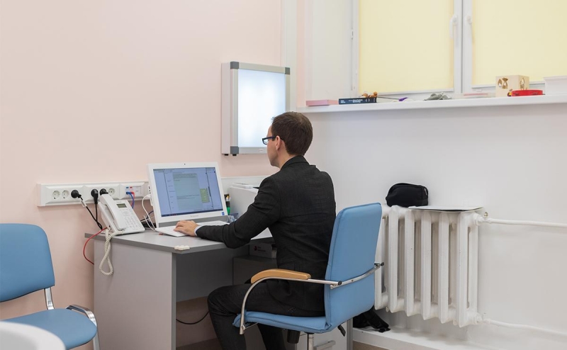 Из военкомата в Москве сбежали двое призывников из Таджикистана