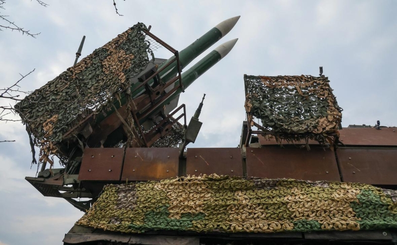 Из-за атаки дронов в Новомосковске произошел пожар на химкомбинате