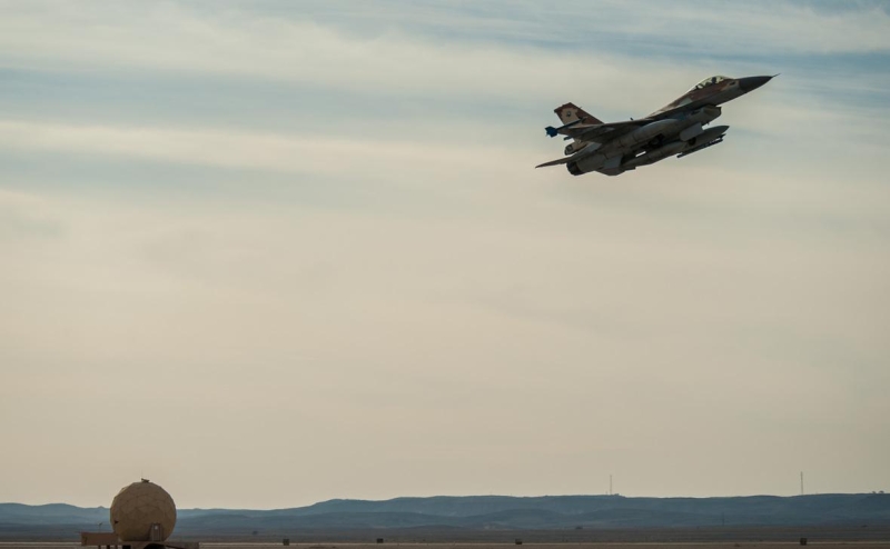 Израиль «вывел из строя» сирийские аэропорты в Алеппо и Дамаске