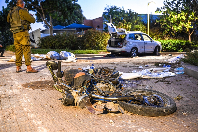 Израиль заявил о подготовке к ударам по ХАМАС с воздуха, моря и суши