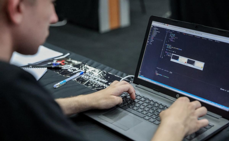 &laquo;Известия&raquo; узнали о предложении давать отсрочку айтишникам не из вузов