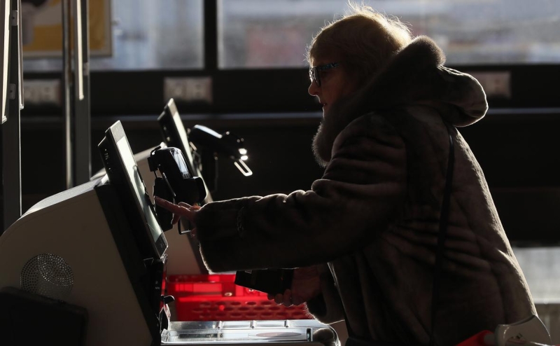 «Известия» узнали о продажах в России активированных iPhone из-за