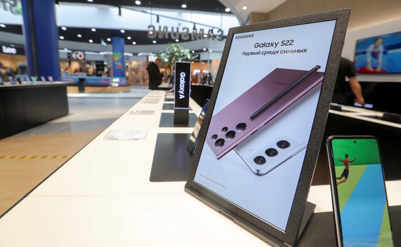 «Известия» узнали о возможном возобновлении работы Samsung в России