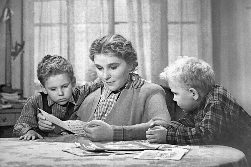 «Я готовила себя к скромной судьбе»: жизнь и карьера Веры Васильевой