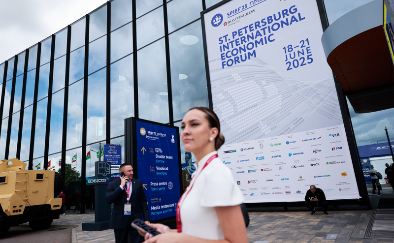 &laquo;Ядрена мать&raquo; и &laquo;дронономика&raquo;: яркие цитаты первого дня ПМЭФ