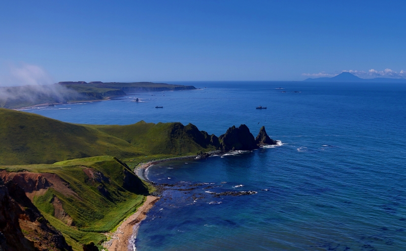 Япония впервые за 19 лет назвала Курилы «незаконно оккупированными»