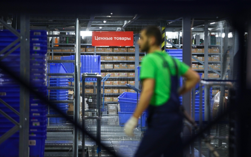 Кабмин решил сохранить порог беспошлинного ввоза товаров в €1 тыс.