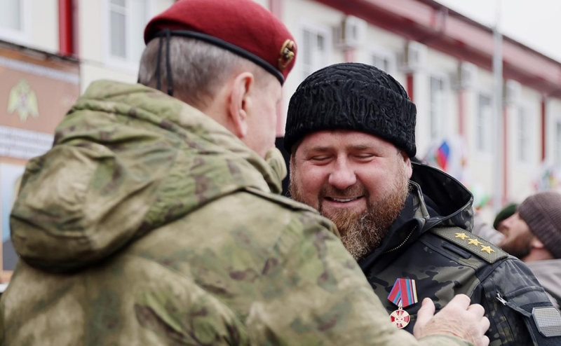 Кадыров сообщил о присвоении Золотову звания Героя России