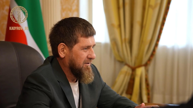 Кадыров заявил, что непосещение им совещаний не означает смерть