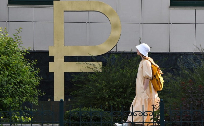 Как долго доллар и евро будут держаться вокруг ₽90 и ₽100