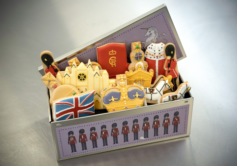 Как идет подготовка к коронации Карла III. Фотогалерея