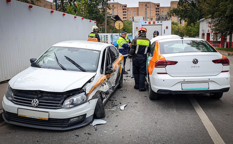 Как каршеринг обогнал такси по аварийности. Инфографика