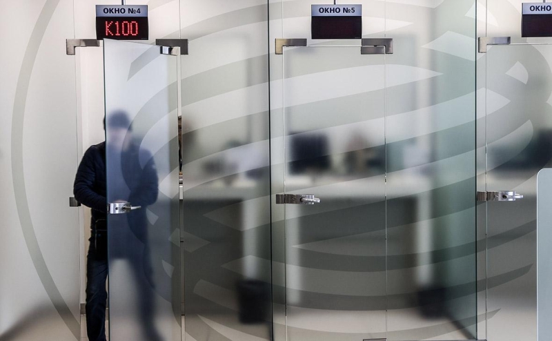 Как лимит по кредитным картам почти достиг ₽100 тыс.