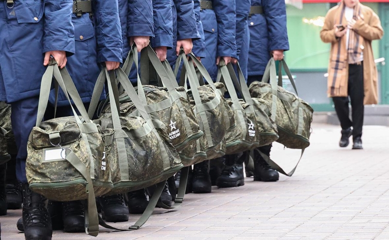 Как менялось число призванных в армию с 1990-х. Инфографика