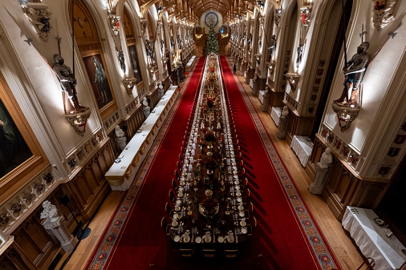 Как мировые лидеры украсили резиденции к Новому году. Фотогалерея