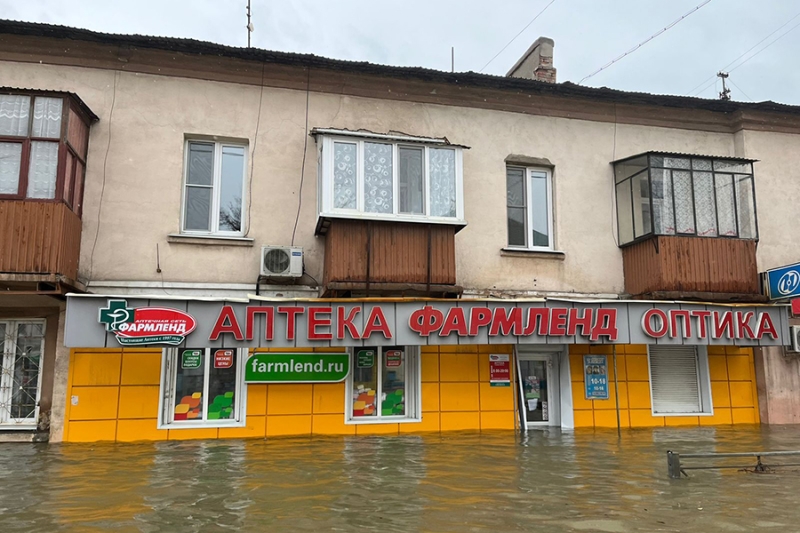 Как Орск пытается справиться с потопом