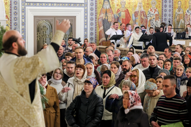 Как празднуют Рождество в России. Фоторепортаж