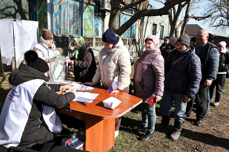 Как проходило досрочное голосование на выборах президента России