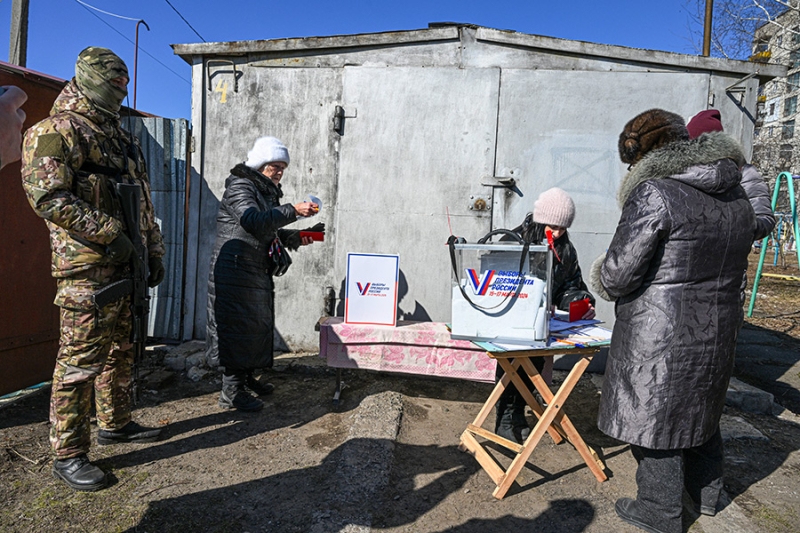 Как проходило досрочное голосование на выборах президента России