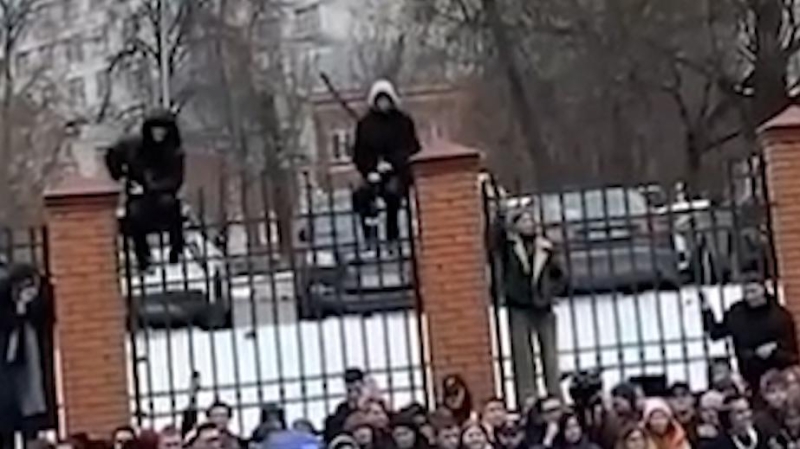 Как проходит прощание с Пашей Техником. Фоторепортаж