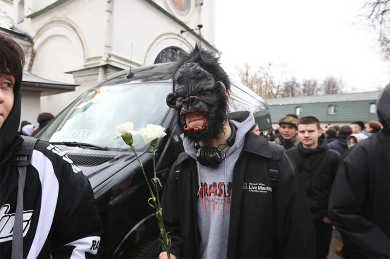 Как проходит прощание с Пашей Техником. Фоторепортаж