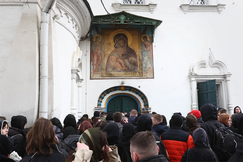 Как проходит прощание с Пашей Техником. Фоторепортаж