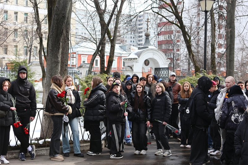 Как проходит прощание с Пашей Техником. Фоторепортаж