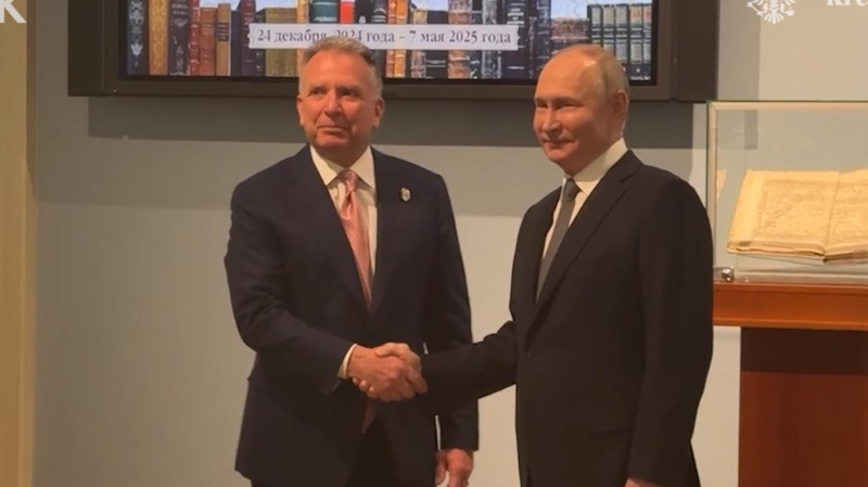Как прошли «библиотечные» переговоры Путина с посланником Трампа