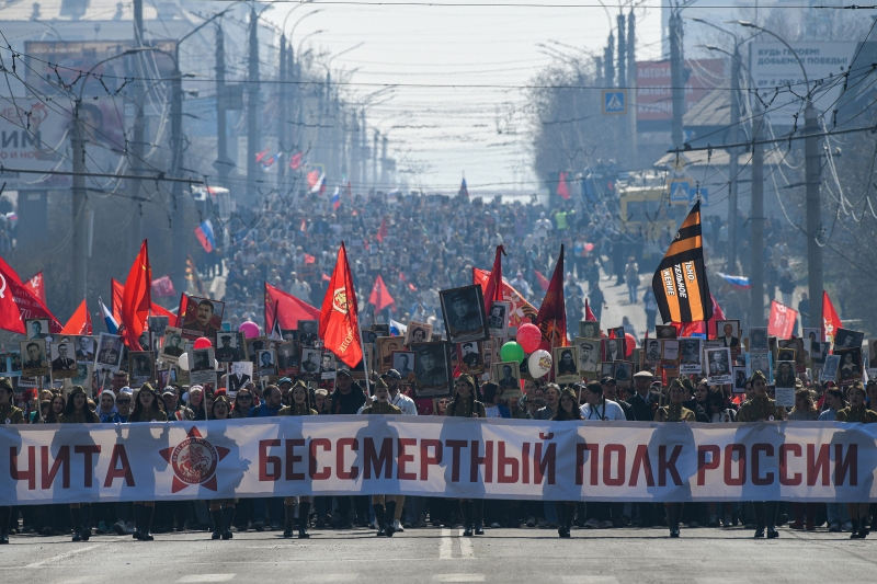 Как прошли Парады Победы и акции «Бессмертный полк»в России