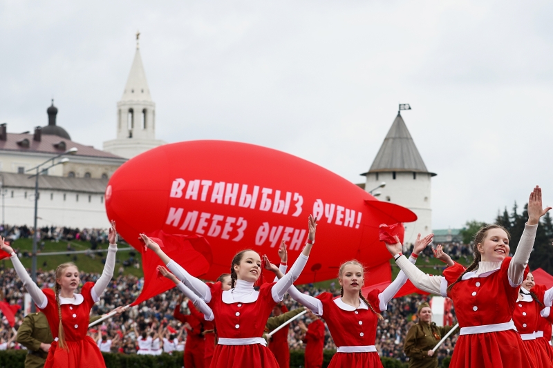 Как прошли Парады Победы и акции «Бессмертный полк»в России