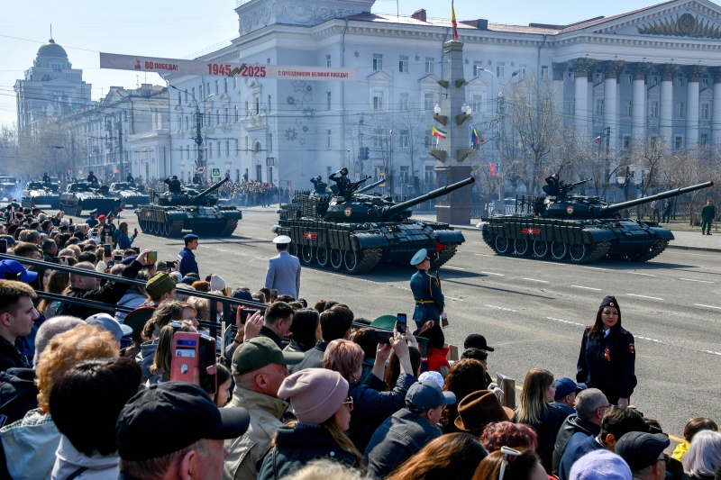 Как прошли Парады Победы и акции «Бессмертный полк»в России