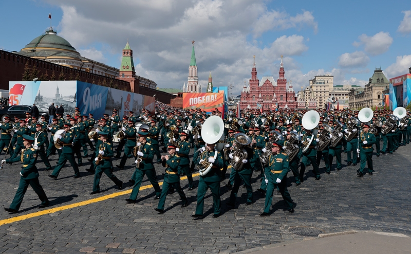 Как прошли Парады Победы и акции «Бессмертный полк»в России