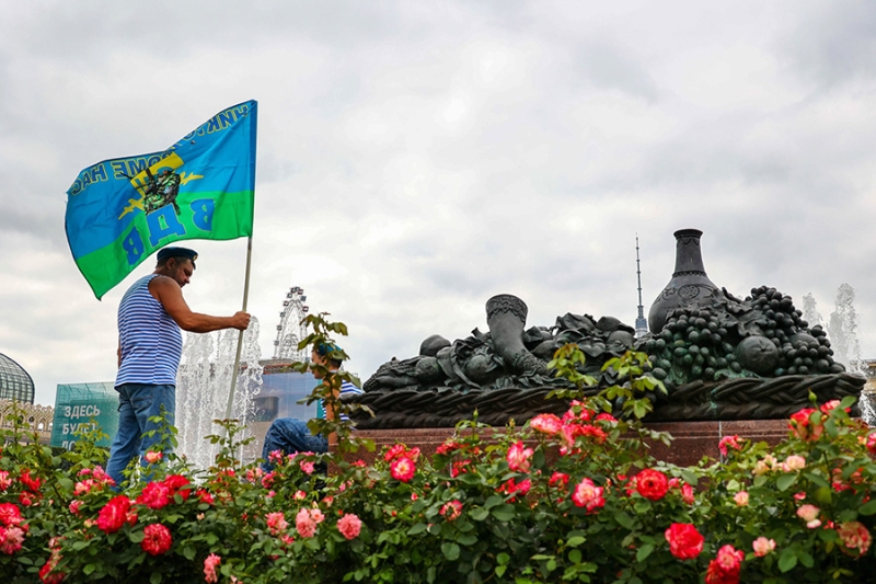 Как прошло празднование 95-летия ВДВ в России. Фоторепортаж