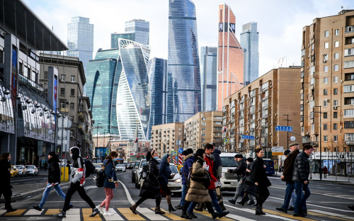 Как Россия в пандемию поставила рекорд по тратам из бюджета. Инфографи