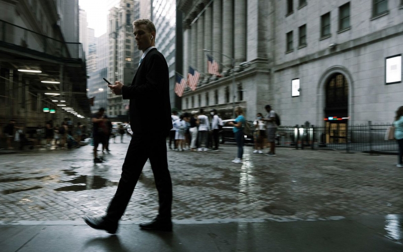 Как туристы тратят деньги за границей, две медали России. Главное за н