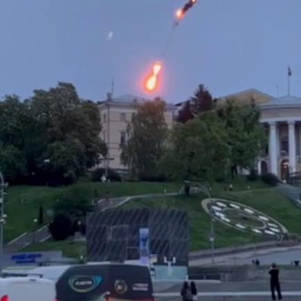 Как украинские военные сбили над Киевом свой же беспилотник. Видео