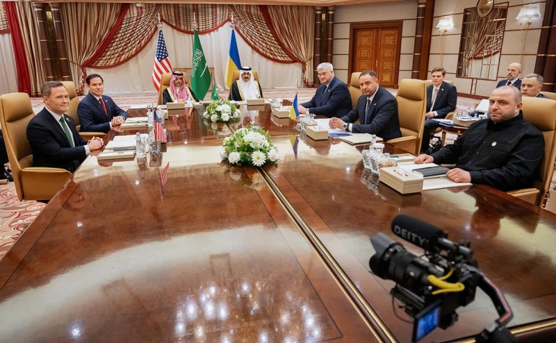 Как в Москве и Вашингтоне видят возможное прекращение боев на Украине