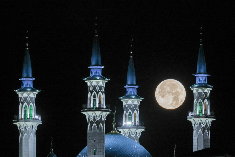 Как выглядела &laquo;Голубая Луна&raquo;. Фоторепортаж