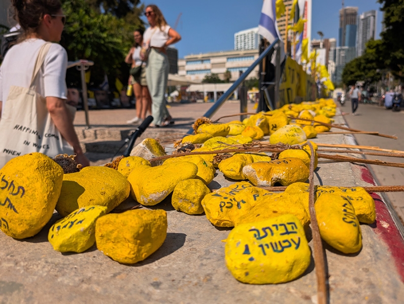 Как живет Израиль во время &laquo;войны на семи фронтах&raquo;