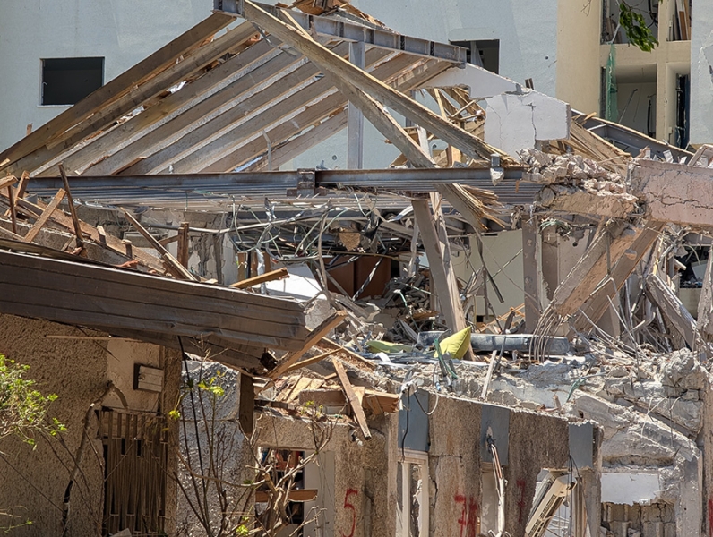 Как живет Израиль во время &laquo;войны на семи фронтах&raquo;