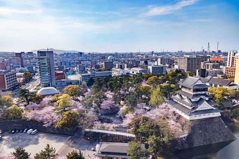 Какие японские города могли бомбить вместо Хиросимы и Нагасаки