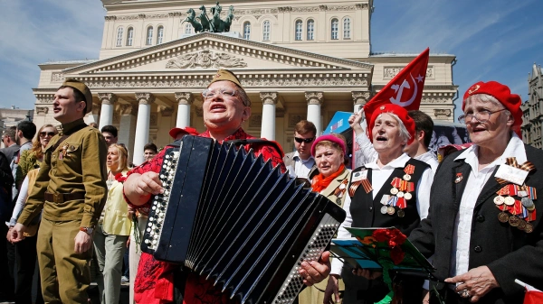 Какие ограничения ввели в Москве и Петербурге на 9 мая. Главное