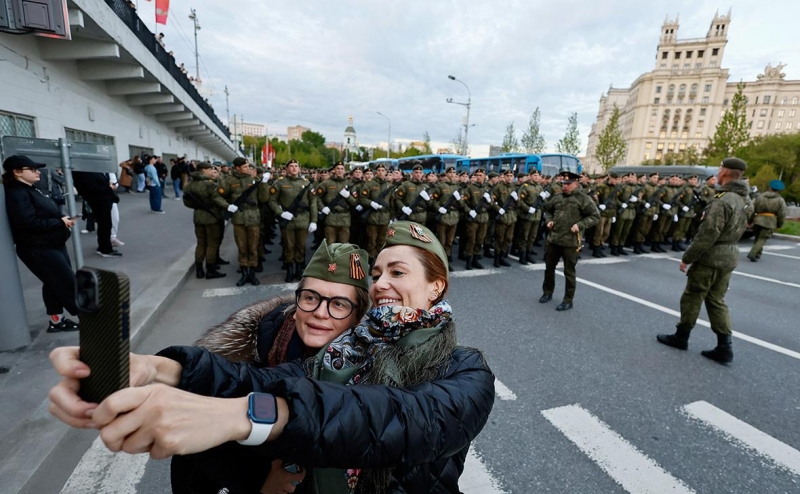 Какие ограничения ввели в Москве и Петербурге на 9 мая. Главное