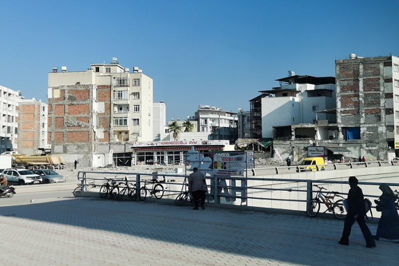 Какие проблемы приходится решать Турции через год после землетрясения