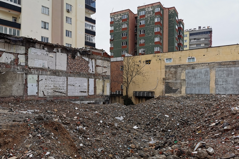 Какие проблемы приходится решать Турции через год после землетрясения