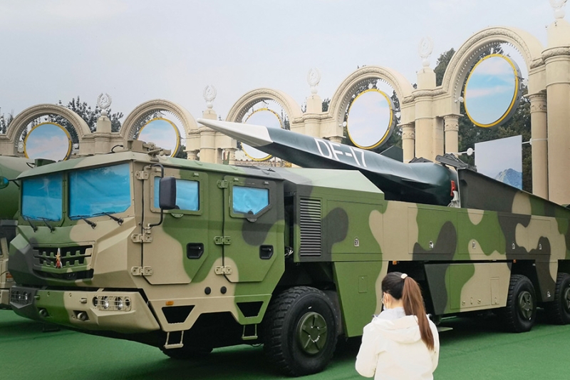 Какое ядерное оружие есть у Китая и почему он его активно