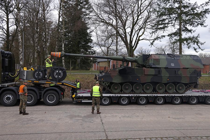 Какое оружие Украине разрешили использовать для ударов вглубь России