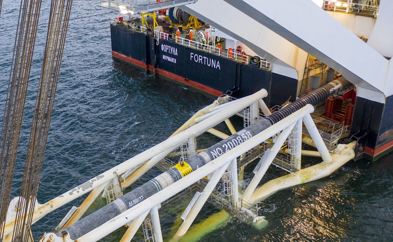 Кандидат в канцлеры ФРГ выступил за запуск «Северного потока-2»